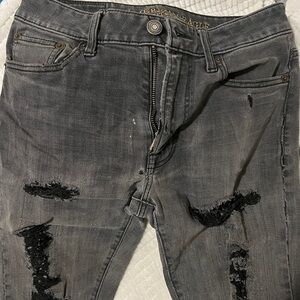 American Eagle 29/32 Slim fit Jeans VERY WORN “black” skater jeans
